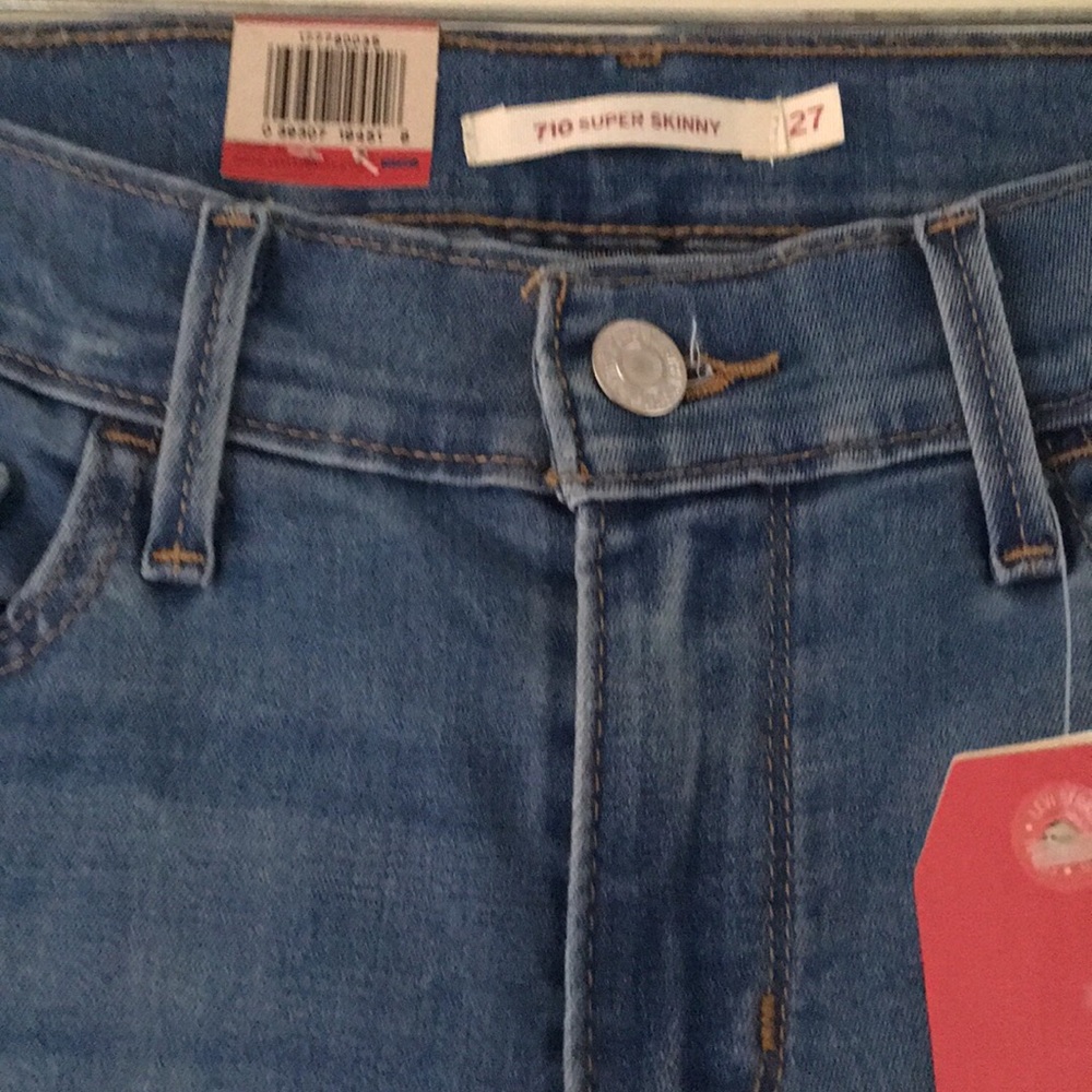 Super skinny jeans